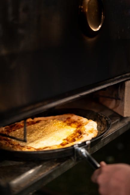 Fresh stone-baked pizza at Warrelwind Deli